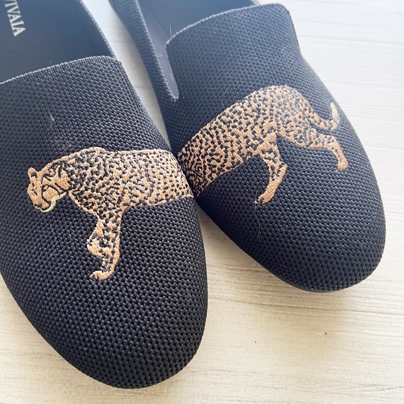 VIVAIA Leopard Knit Flats – Size 39.5 (Fits Like 9/9.5) - Picture 2 of 6
